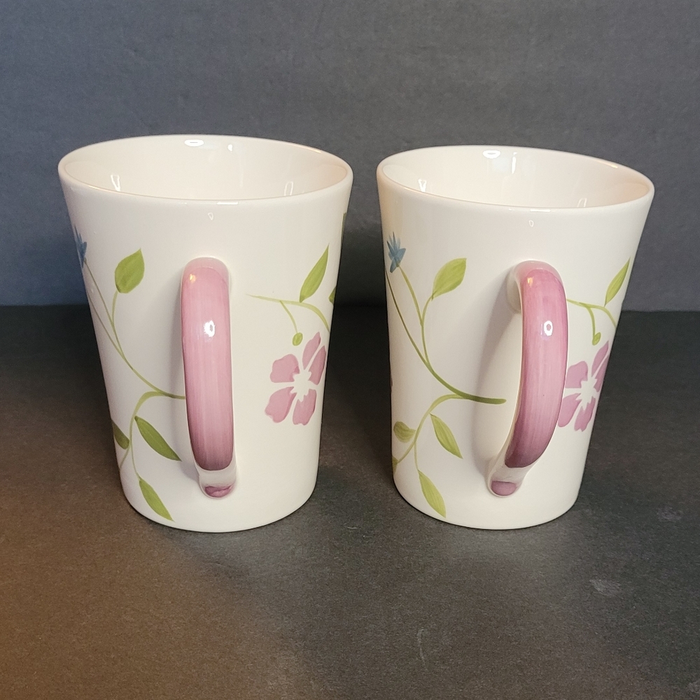 Lovely Handpainted Cream Floral Stoneware Mugs Set of 2 RARE - Picture 4 of 10
